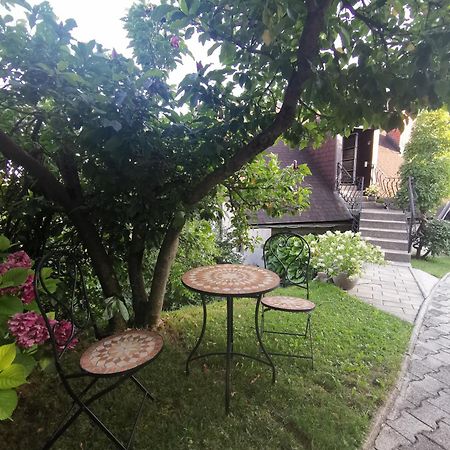 Apartmaji Mak Jesenice Eksteriør billede